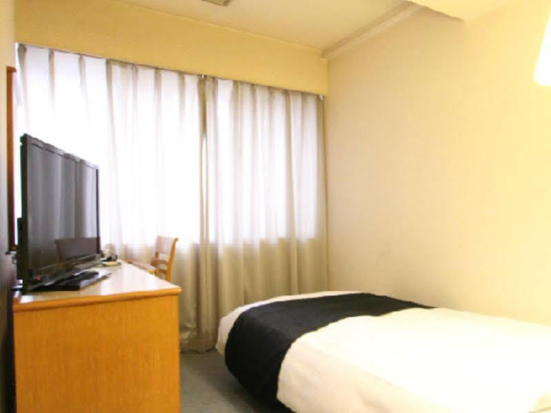 Apa Hotel Yokohama Tsurumi Buitenkant foto